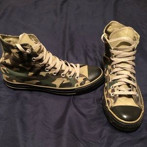 Men’s/ Women’s Camouflage All Star Converse